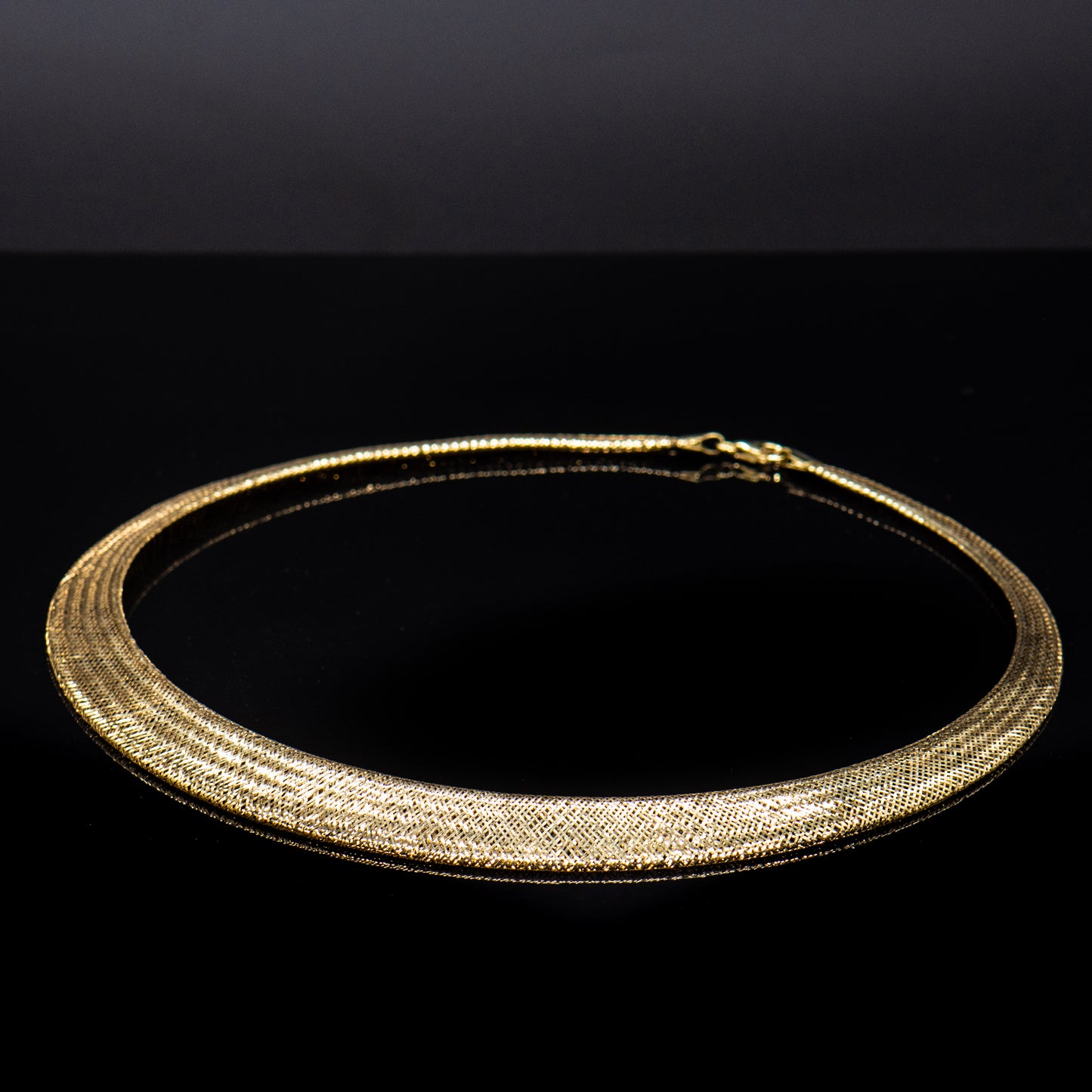 Gold Weaver