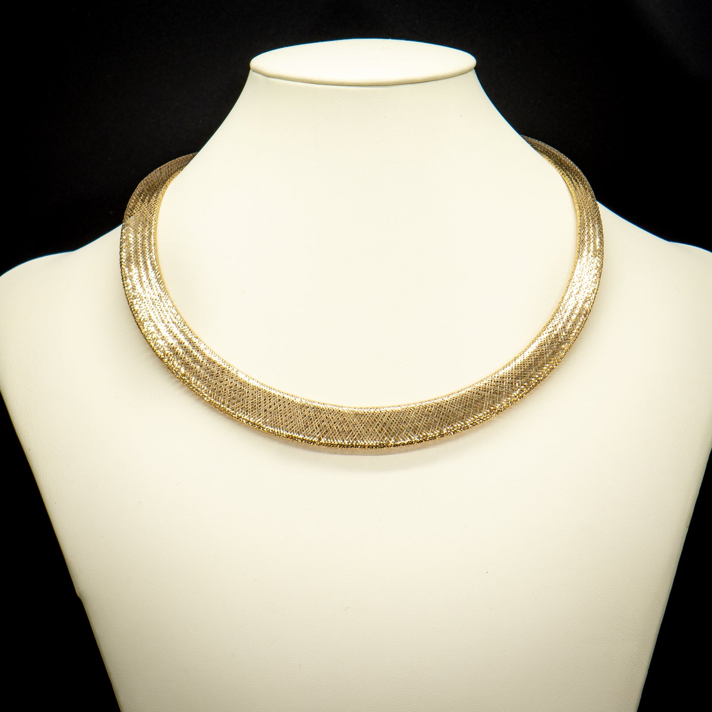 Gold Weaver