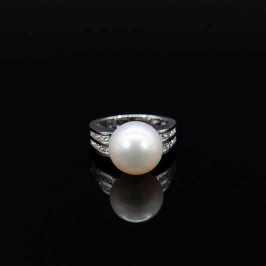 Pearls N' Bubbly