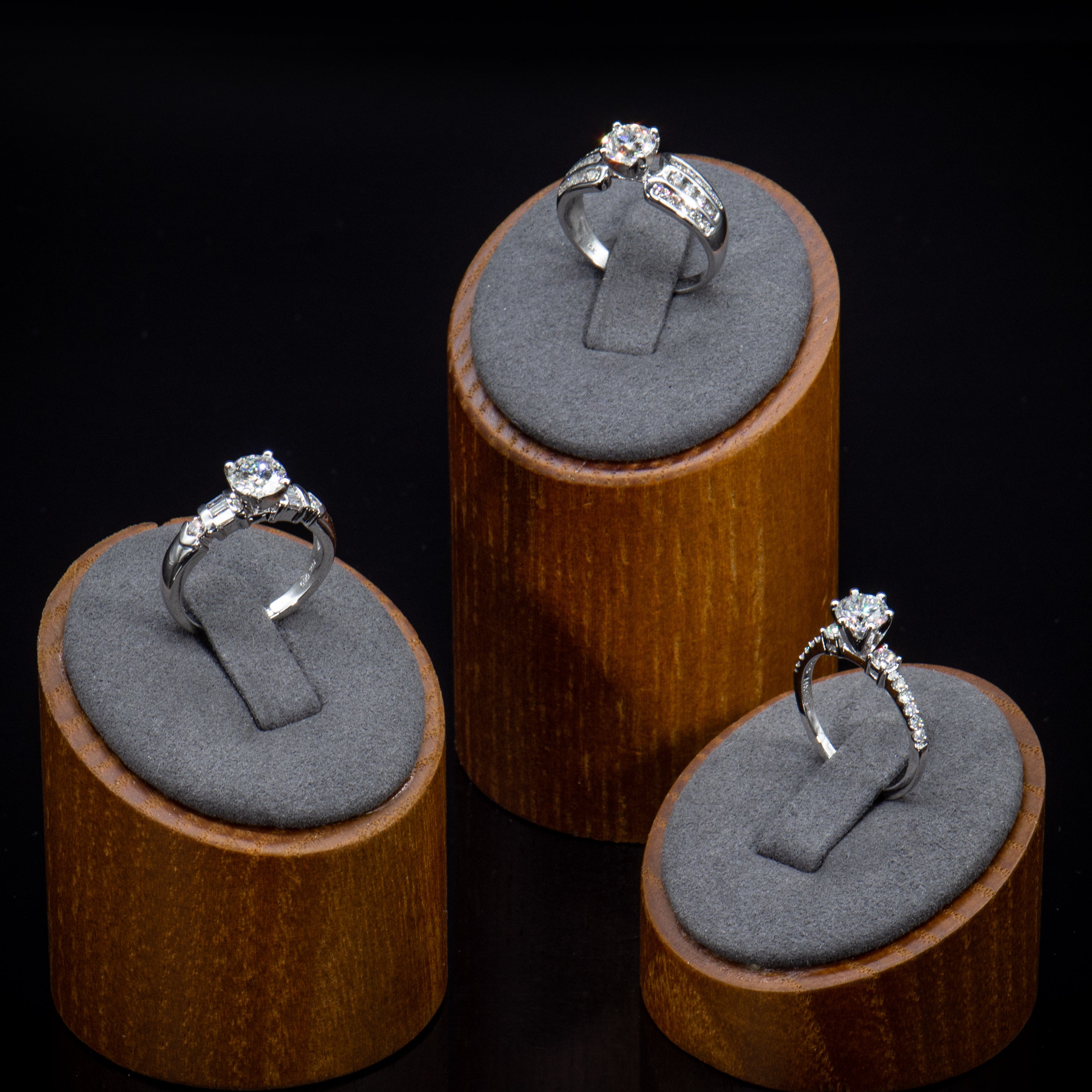 Sell your diamond and fine gold rings!